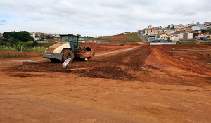 Barragens buscam atenuar enchentes no Córrego Confusão